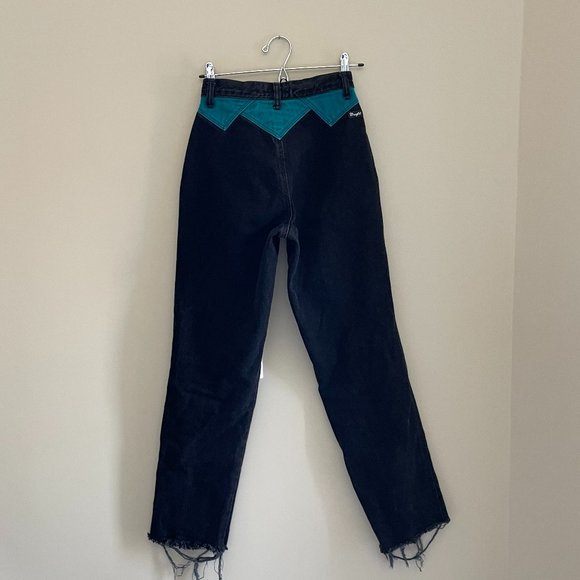 Stylish Black and Teal Women's Jeans - Picture 2 of 6
